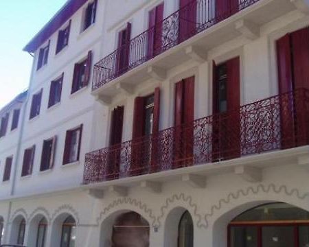 Appartement*** T2 + Cabine Pour 4 Personnes Cauterets Buitenkant foto